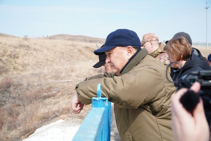 Аким Акмолинской области ознакомился с ходом противопаводковых мероприятий в г. Кокшетау