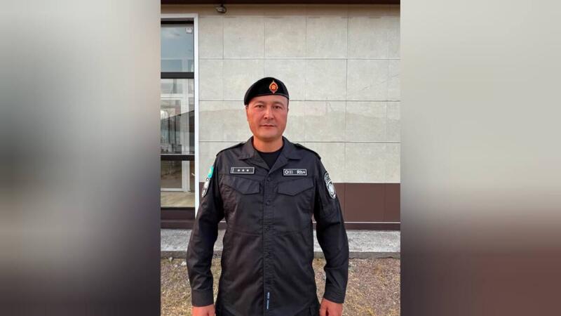 Не раздумывая бросился в воду: полицейский спас тонущего мужчину в Павлодарской области