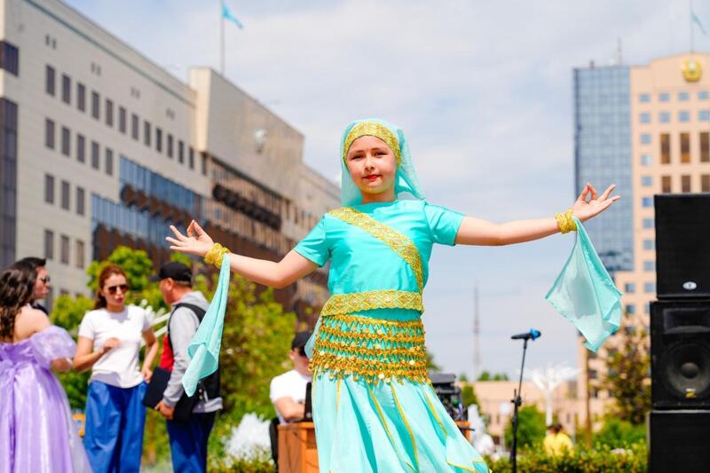 «Дети – наше счастье»: праздник для особенных детей провели в Астане