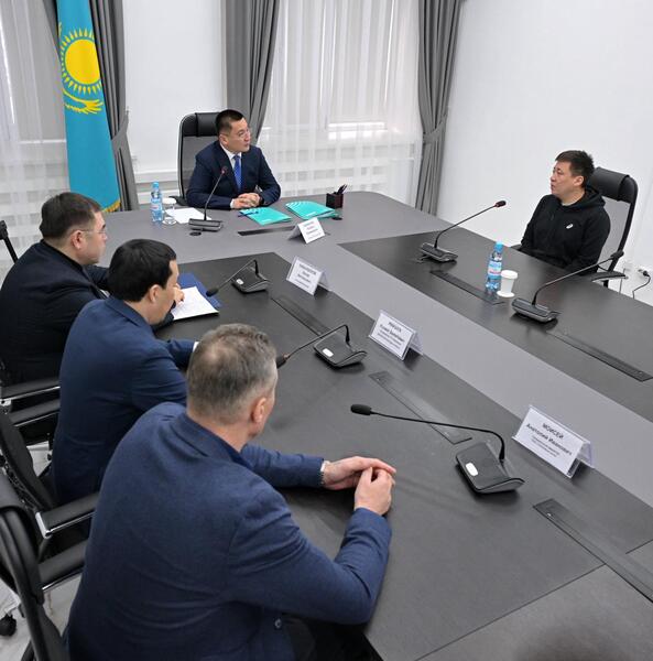 Аким области Асаин Байханов провел личный прием граждан