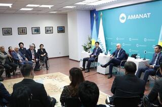 Министр нацэкономики обсудил вопросы развития МСБ с предпринимателями Акмолинской области