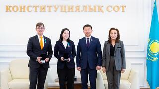 Вопросы повышения правовой осведомленности граждан обсудили в Конституционном Суде