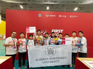 Команда «Ro-alemi» из области Абай получила путевку на чемпионат в Сингапуре