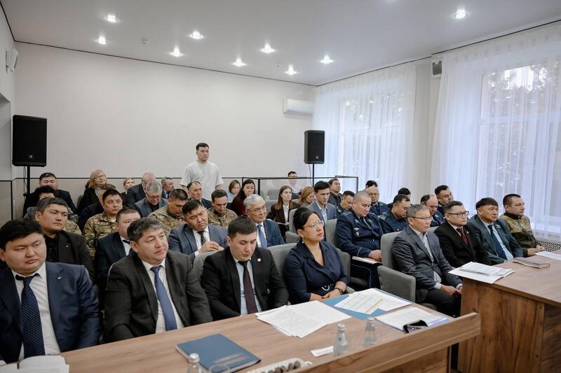 Аким СКО провел кустовое совещание с акимами близлежащих районов