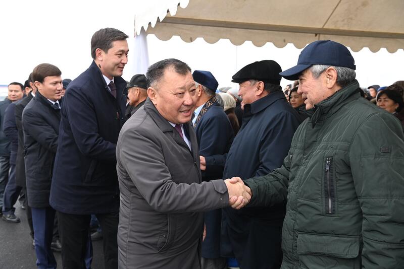 Открылся придорожный сервисный комплекс