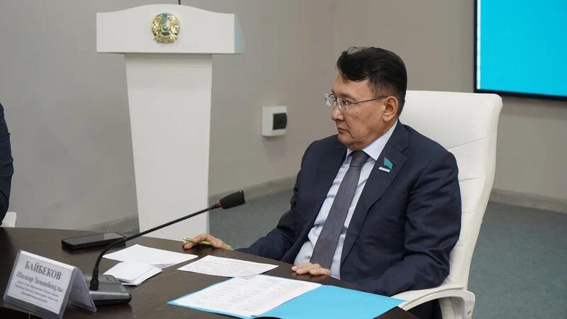 В ОБЛАСТИ АБАЙ СОСТОЯЛСЯ ДИАЛОГ ШАЛКАРА БАЙБЕКОВА С ДИРЕКТОРАМИ КОЛЛЕДЖЕЙ ПО ПРОЕКТУ КОНСТИТУЦИИ