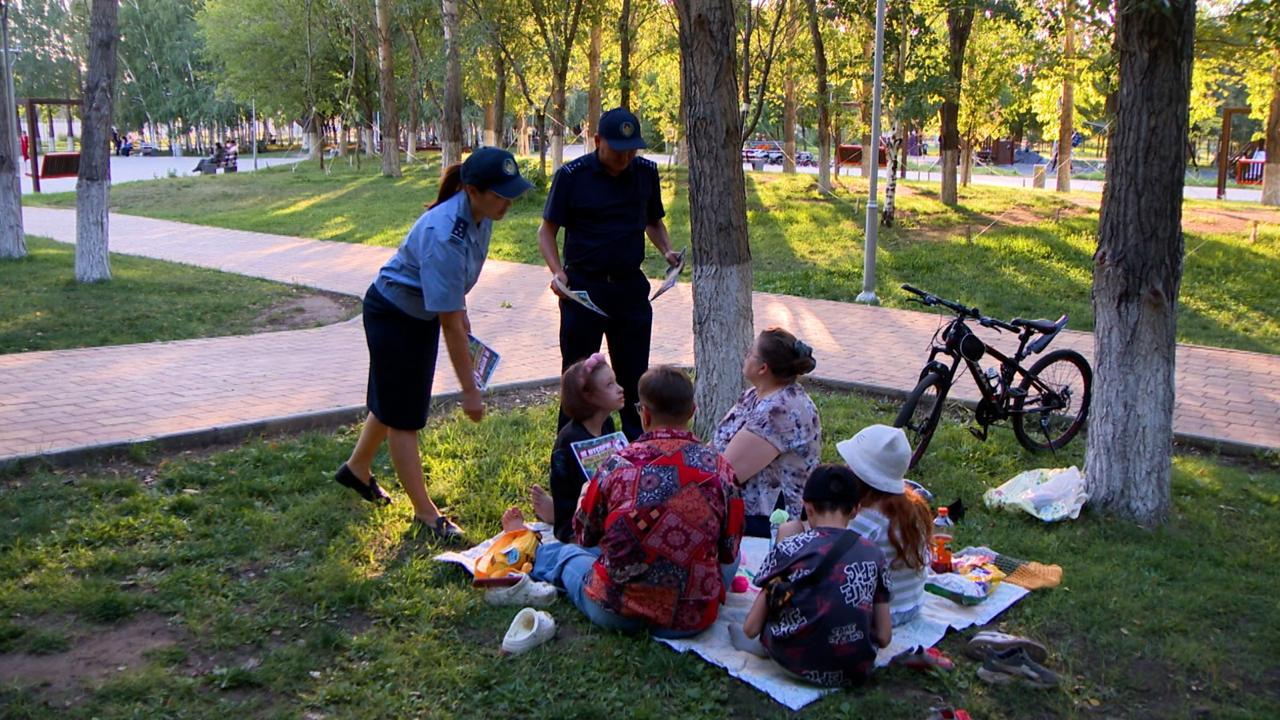 Рейд по поддержанию чистоты и порядка провели в столичном парке Ататюрк