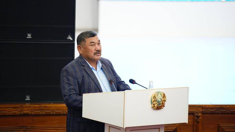 Советник Президента РК провел встречу с жителями района Улкен Нарын