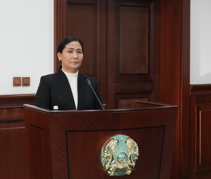 Рассмотрены вопросы поддержки микро- и малого бизнеса