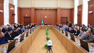 Ермаганбет Булекпаев обсудил проблемные вопросы с карагандинскими предпринимателями