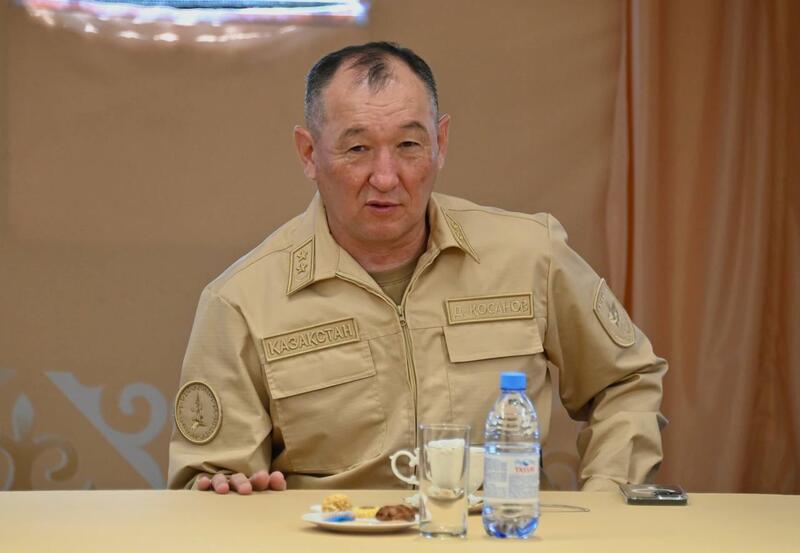 В Актобе министр обороны встретился с воспитанниками детско-юношеского движения «Жас сарбаз»