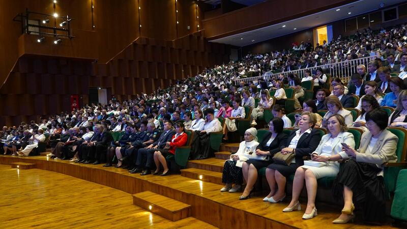 В ЗКО даны поручения по развитию образования: новые школы, поддержка учителей и модернизация сельских школ
