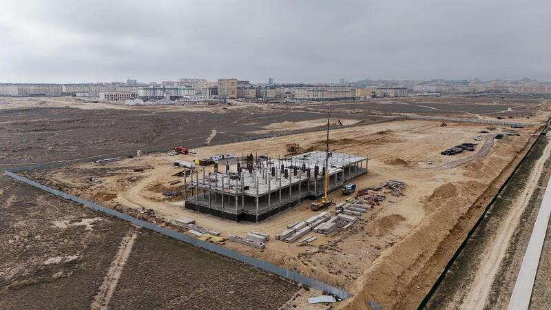 Нурдaулет Килыбай ознакомился со строительством автовокзала в Актау