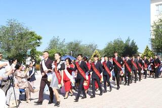 Нурдаулет Килыбай принял участие в мероприятии выпускников школы в селе Акшукур