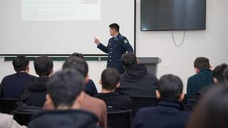 Полицейские встретились с молодыми спортсменами в Астане