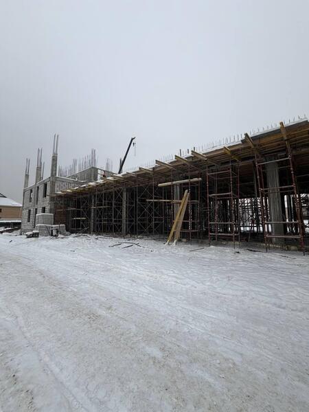 Заместитель акима Алматы проинспектировал строительство социальных объектов в Наурызбайском районе