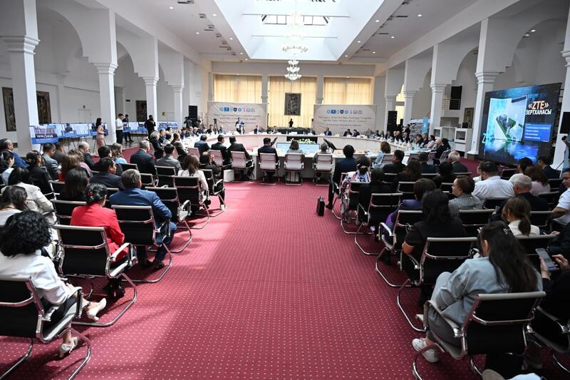100-летие Бакинского съезда: в КазНУ обсудили новые направления тюркологии