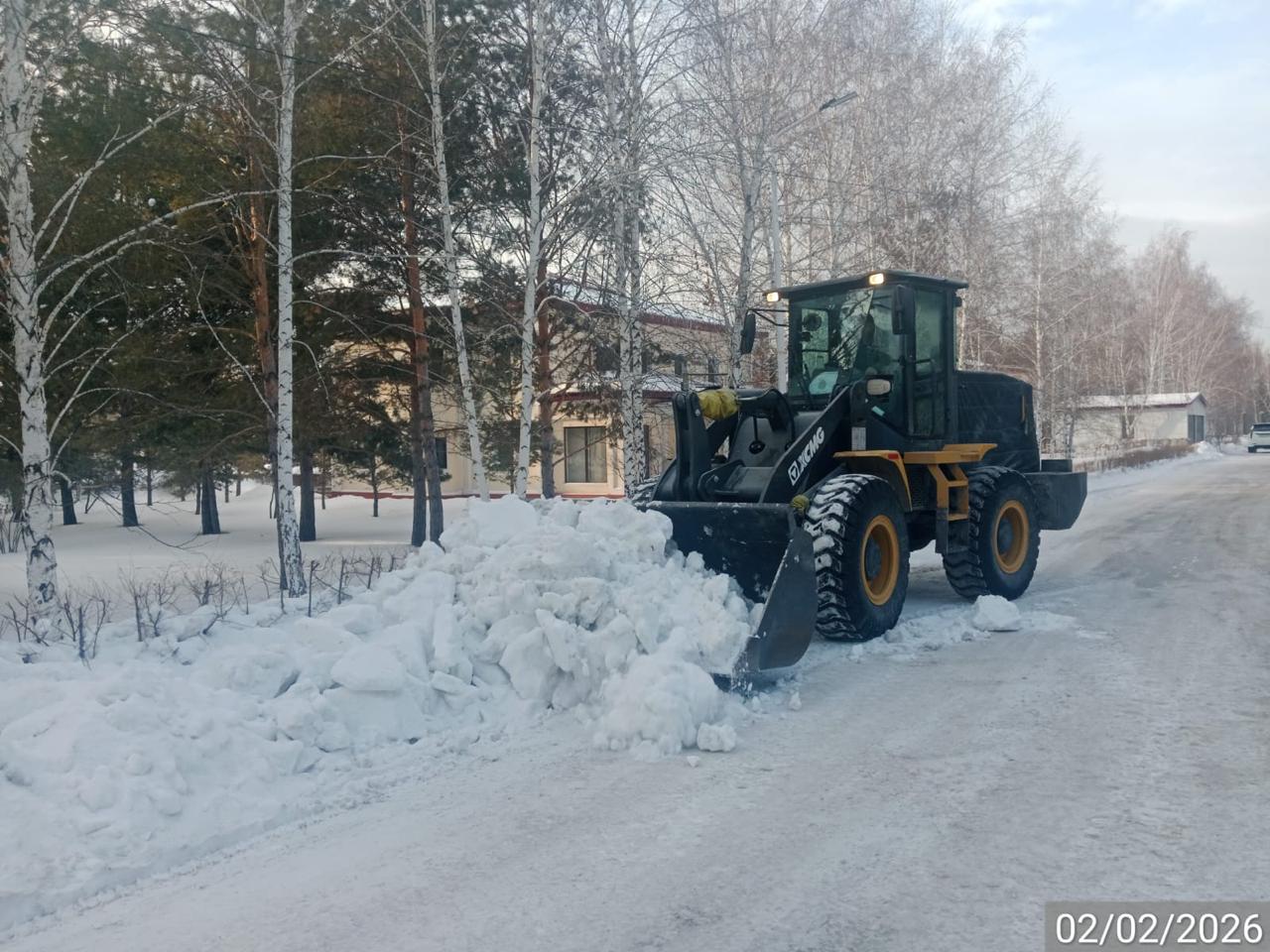 Более тысячи единиц спецтехники задействовано в снегоуборочных работах в Астане