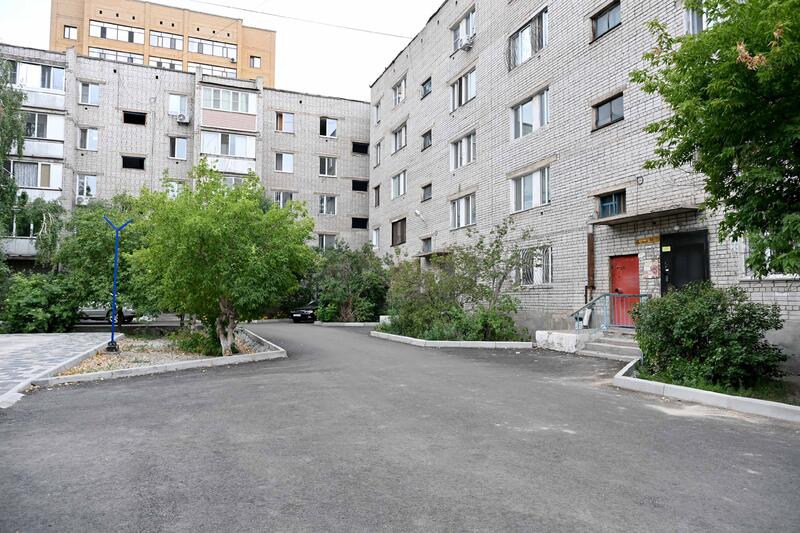 В этом году в Семее отремонтируют внутридворовые дороги почти в 100 дворах многоквартирных домов