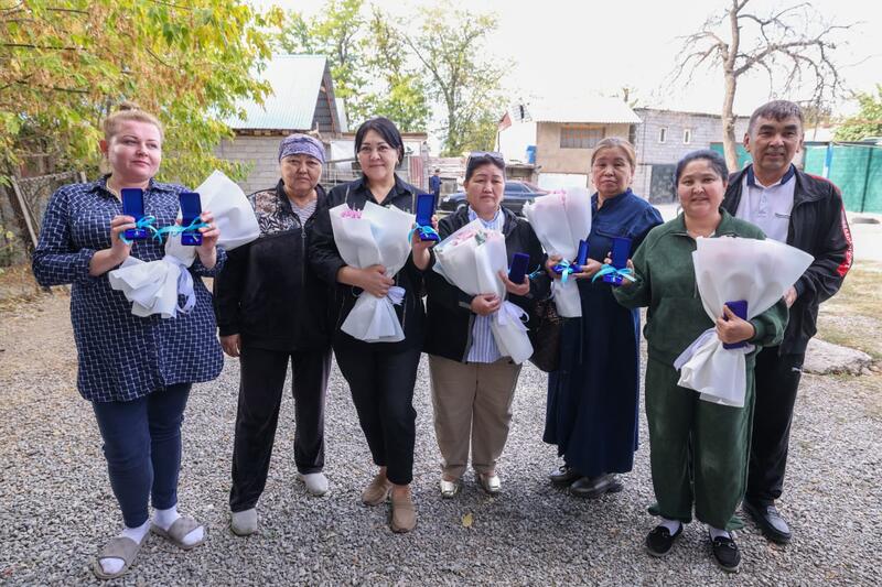 ЗЕЛЁНАЯ БАЛКА: ЕЩЁ ВОСЕМЬ СЕМЕЙ ПОЛУЧИЛИ НОВЫЕ КВАРТИРЫ