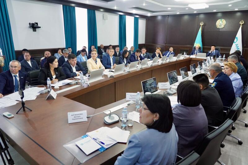 Аким области Асаин Байханов принял участие в заседании Комитета партийного контроля партии «AMANAT»