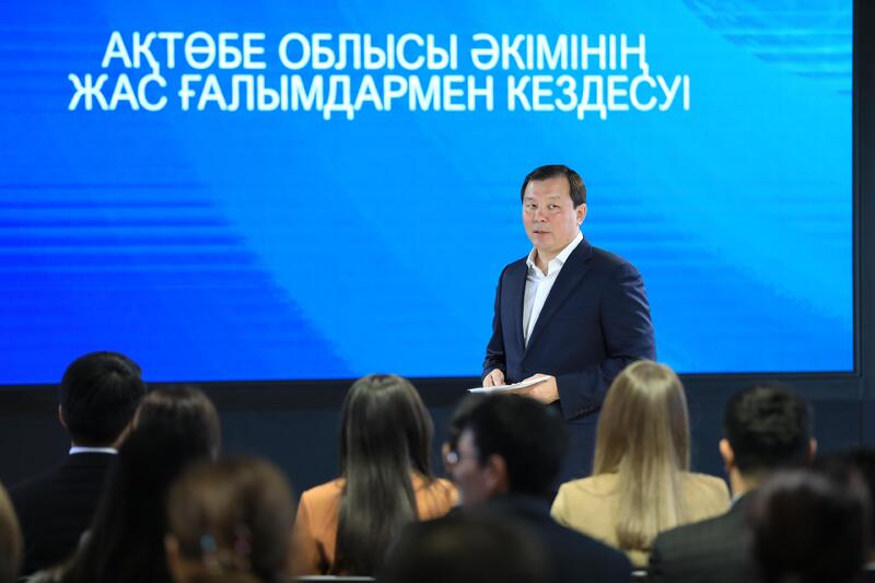 Асхат Шахаров: «Наука должна работать на экономику региона и служить источником новых технологий»