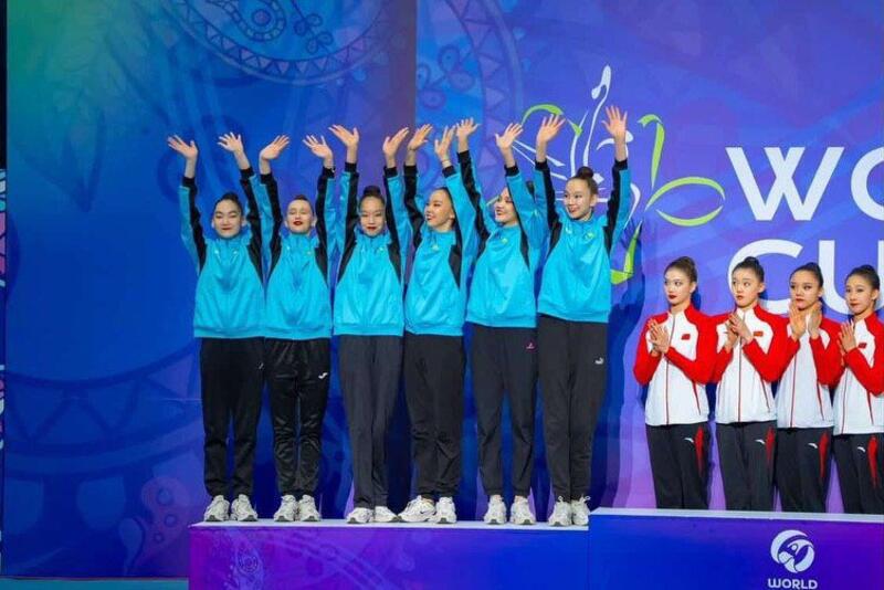 Столичные спортсменки, завоевавшие серебро на Кубке мира, вернулись на родину