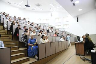 Основные положения новой Конституции Казахстана обсудили в столичном медуниверситете