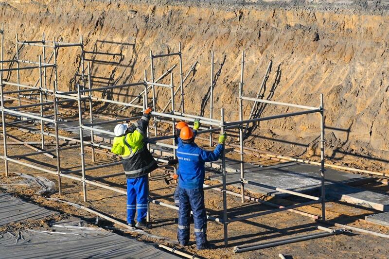 Сила семьи — в труде: династия Серикбаевых создаёт производственную историю на Актюбинском заводе