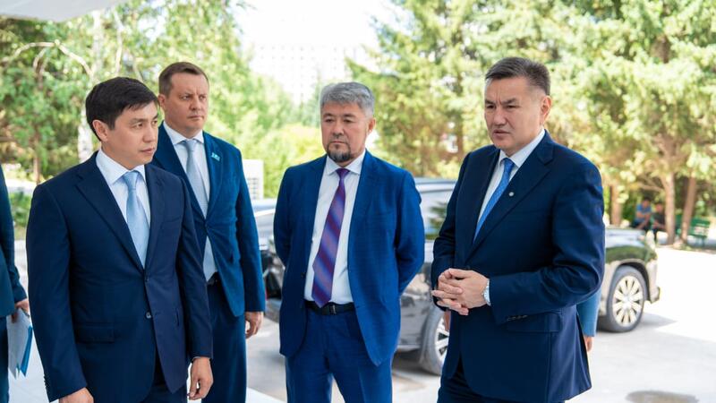 В ВКО ведётся реконструкция здания Центра матери и ребенка