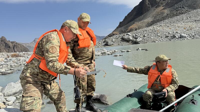 В области Жетісу проведен мониторинг высокогорных моренных озер