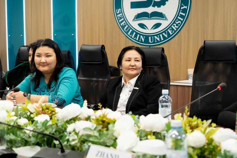 Роль женщин в устойчивом развитии сельского хозяйства обсудили в КазАТИУ