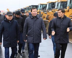 В Актобе 357 единиц спецтехники подготовлены для уборки снега