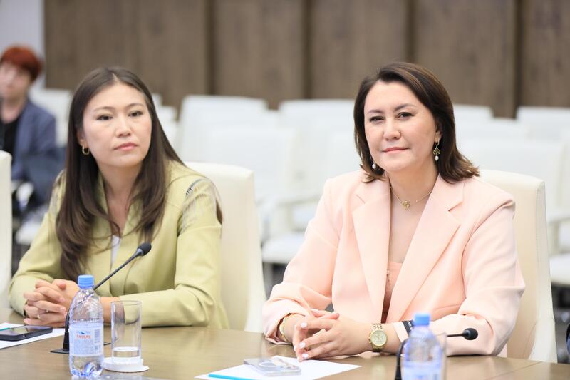 Представители средств массовой информации отмечают свой профессиональный праздник