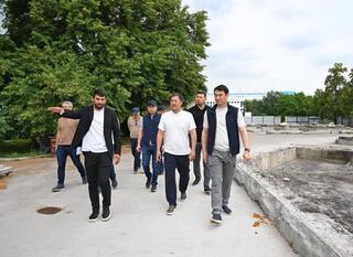 Дархан Сатыбалды поручил завершить модернизацию объектов в Бостандыкском районе без отставания от графика