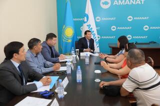 Аким области провел прием граждан