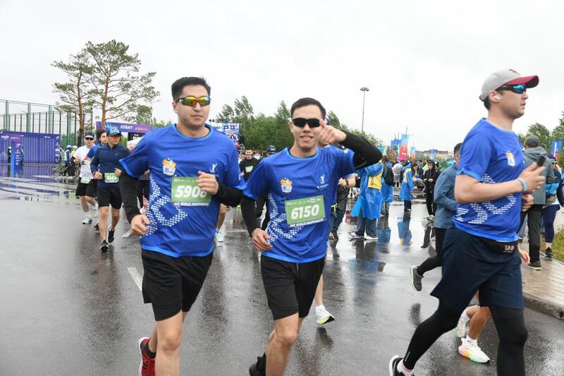 В Астане прошел благотворительный забег