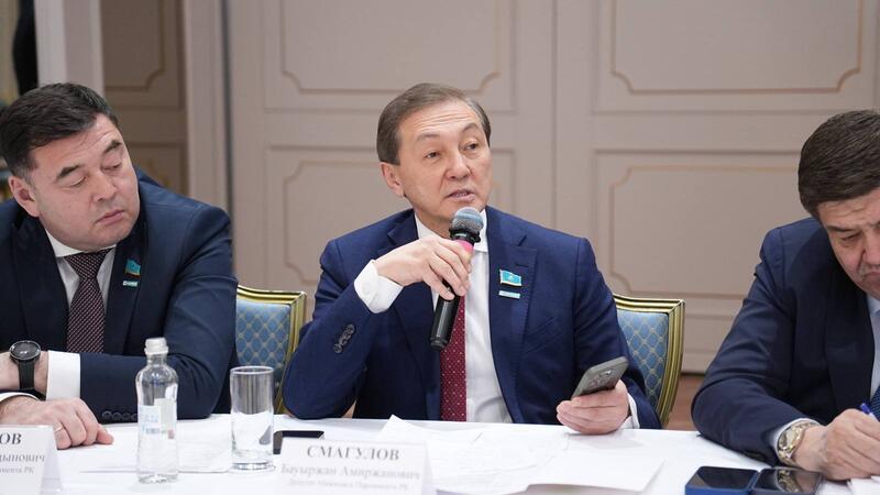 В Казахстане представлена новая модель системы управления отходами