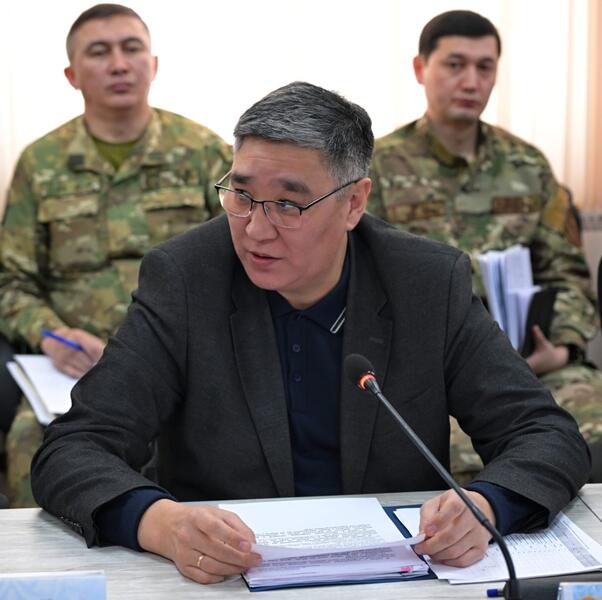 Меры по ликвидации последствий непогоды рассмотрели на заседании комиссии по ЧС