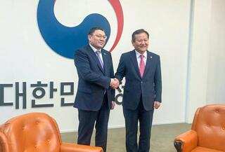 Глава МВД Казахстана встретился с корейскими коллегами