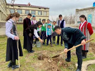 Организации образования Туркестанской области поддерживают инициативу «Мөлдір бұлақ»