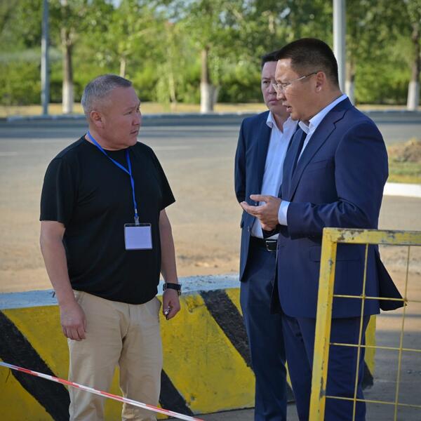 Аким области Асаин Байханов с рабочей поездкой посетил город Аксу