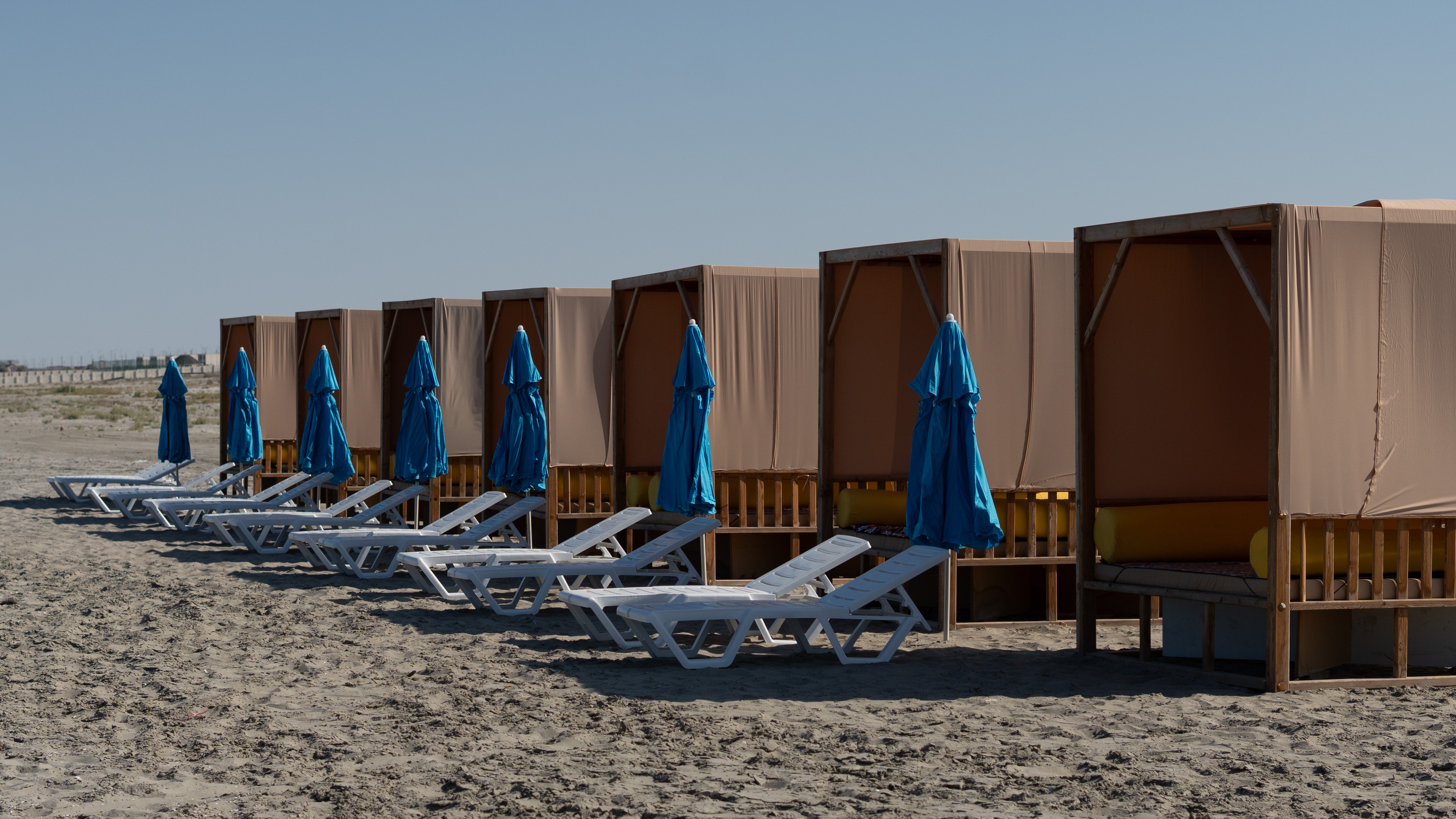 Чингис Аринов открыл первый в Казахстане центр отдыха «112 Resort Aktau» для сотрудников МЧС