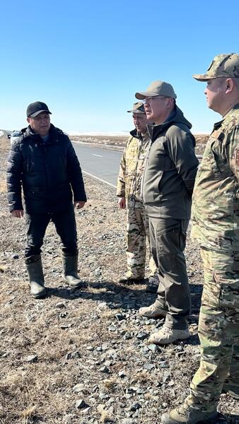Аким области Асаин Байханов оценил паводковую ситуацию в Актогайском районе