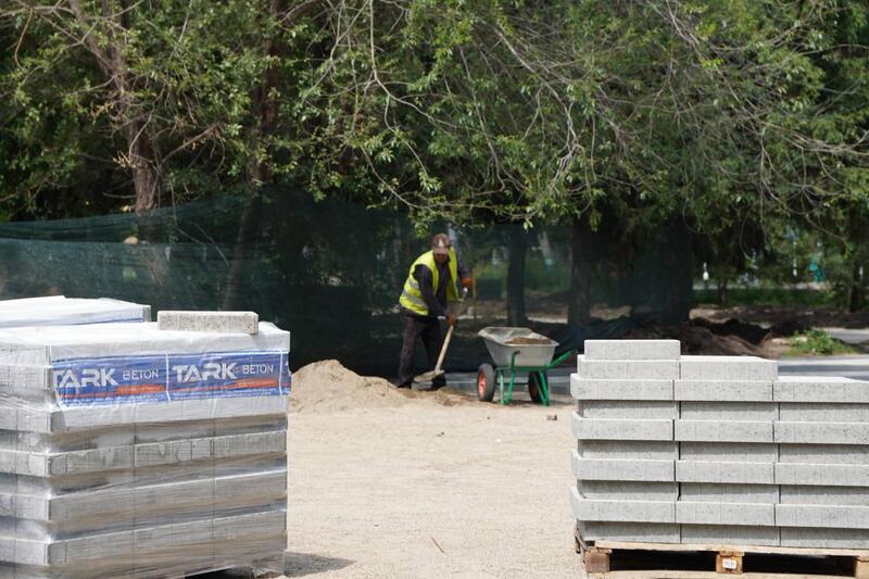 В Усть-Каменогорске возле областной филармонии появится сквер с двумя фонтанами