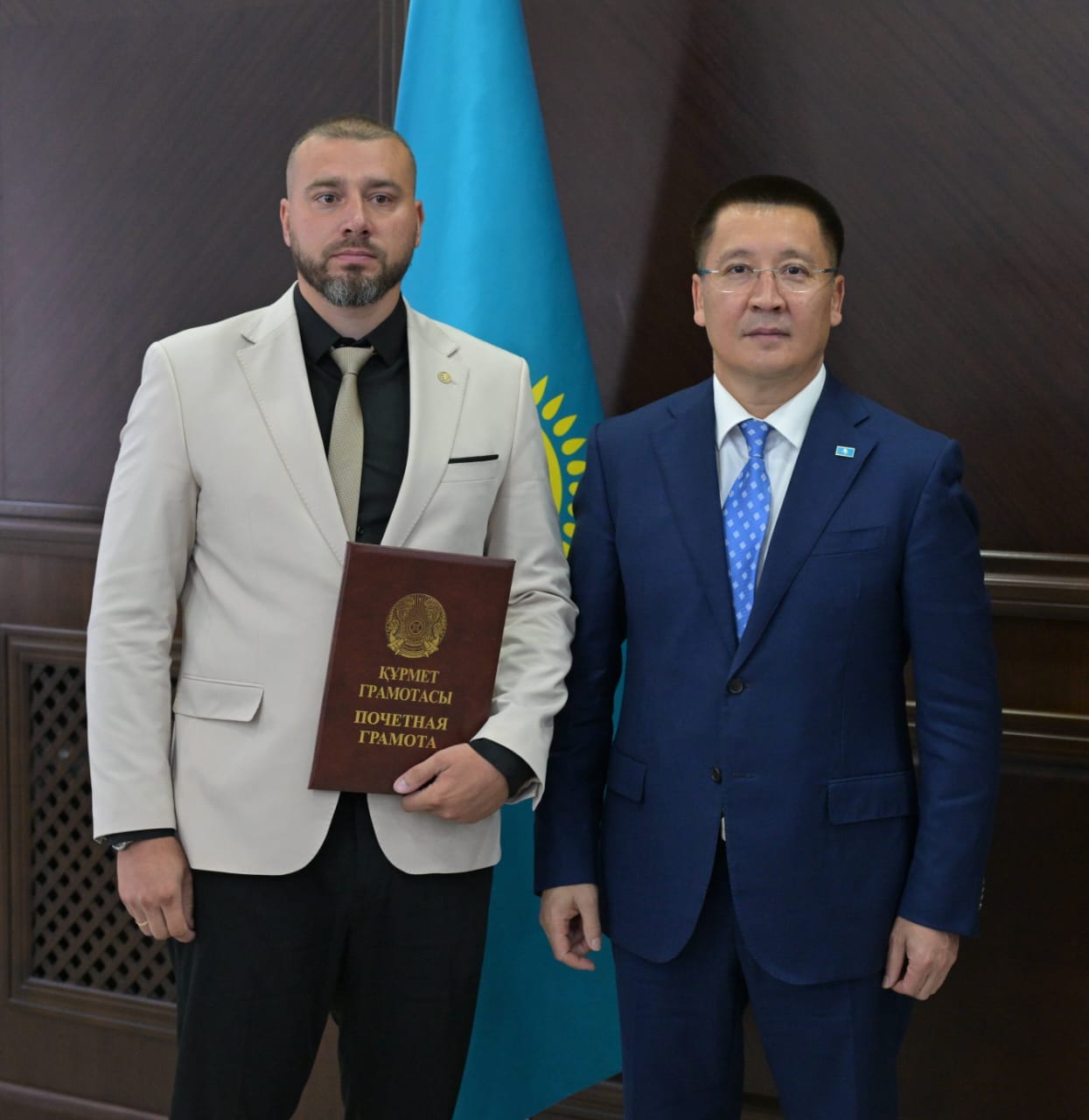 Асаин Байханов поздравил строителей Павлодарской области с профессиональным праздником