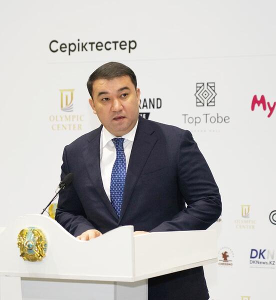 В ЧЕМПИОНАТЕ КАЗАХСТАНА ПО ШАХМАТАМ СРЕДИ ЮНИОРОВ В ТУРКЕСТАНЕ ПРИНИМАЮТ УЧАСТИЕ 1052 СПОРТСМЕНА