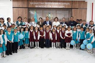 В пос. Бестобе г. Степногорска в День знаний открылась новая школа