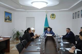 Нурдаулет Килыбай принял жителей Каракиянского района по личным вопросам