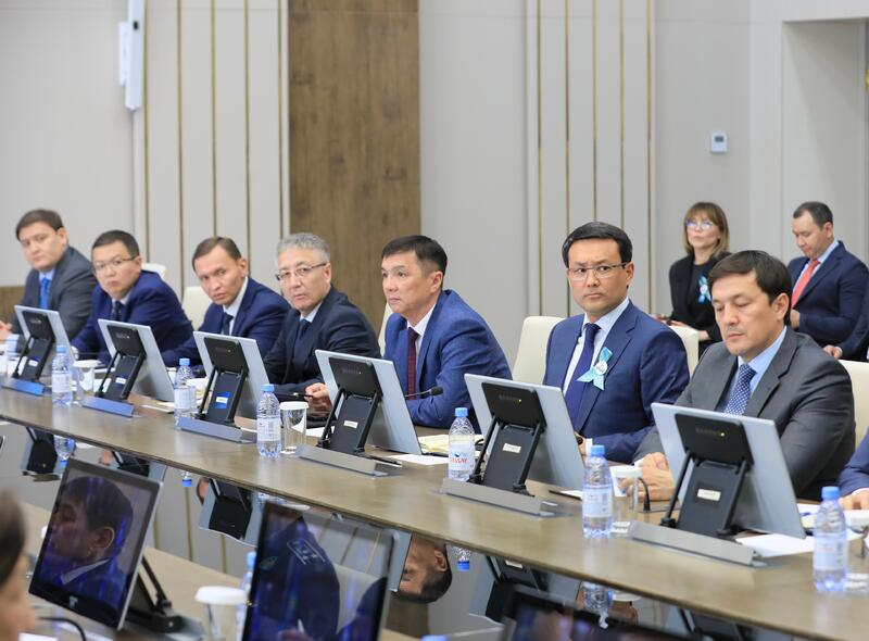 В этом году в области школу заканчивает 10 481 выпускник